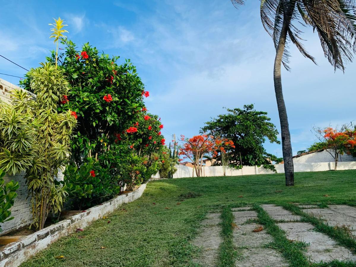Morro Branco Suites - Hospedaria Morro Branco Beberibe Exteriör bild